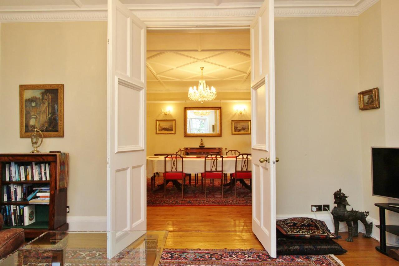 Ramsay Garden - Spacious 3-Bedroom Apartment Next To Edinburgh Castle 외부 사진
