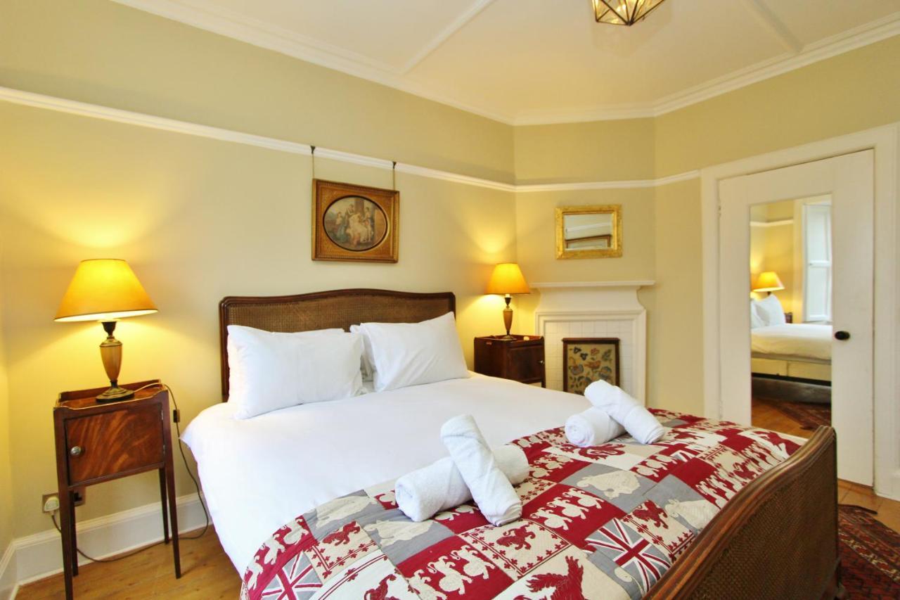Ramsay Garden - Spacious 3-Bedroom Apartment Next To Edinburgh Castle 외부 사진